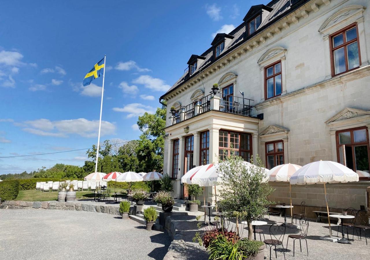 Goervaelns Slott Hotel Jarfalla Exterior photo